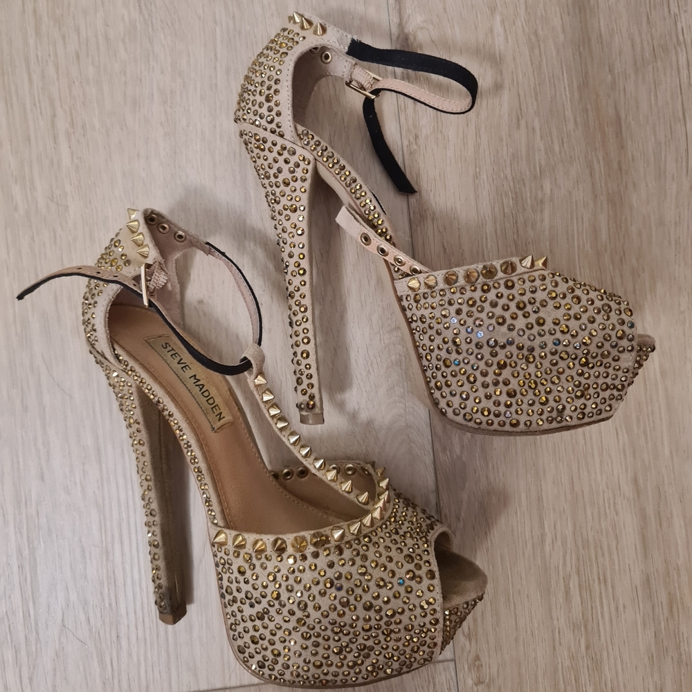 Steve madden good spike